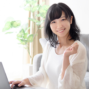 パソコンと女性